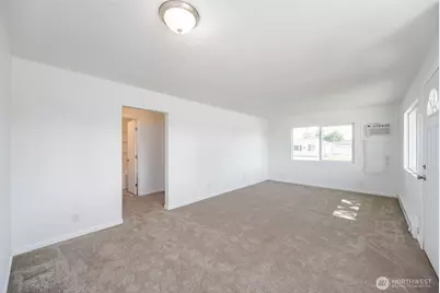 2104 W Spruce Street, Moses Lake, WA 98837 - Photo 7