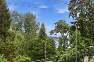 9007 Sand Point Way NE, Seattle, WA 98115 - Photo 21