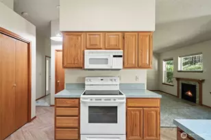170 E Beaumont Dr, Shelton, WA 98584 - Photo 11