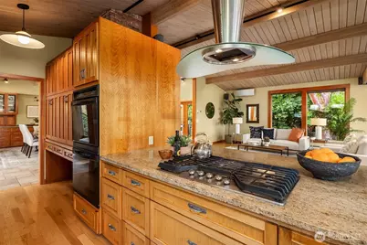 9418 SE 33rd Street, Mercer Island, WA 98040 - Photo 13