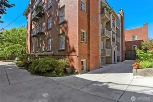 214 13th Ave E, Seattle, WA 98102 - Photo 23