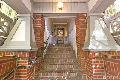 214 13th Avenue E #2, Seattle, WA 98102 - Photo 3