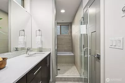 3818 B 23rd Avenue W, Seattle, WA 98199 - Photo 11