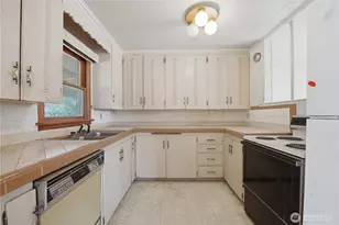 1919 S 15th St, Mount Vernon, WA 98274 - Photo 9