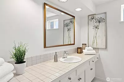 12168 SE 17th Place, Bellevue, WA 98005 - Photo 25