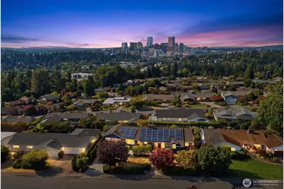 12168 SE 17th Place, Bellevue, WA 98005 - Photo 33