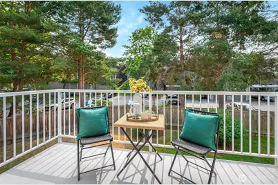 5400 Harbour Pointe Boulevard #G204, Mukilteo, WA 98275 - Photo 3