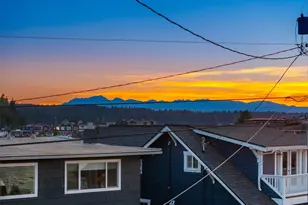 15670 NE Point Monroe Dr, Bainbridge Island, WA 98110 - Photo 33