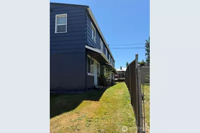 2821 2831 NE Center Street #1-8, Bremerton, WA 98310 - Photo 9