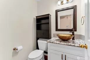 10900 NE 26th Ave, Vancouver, WA 98686 - Photo 17