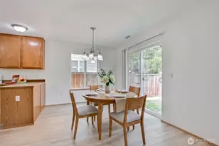 23704 SE 243rd Pl, Maple Valley, WA 98038 - Photo 11