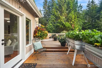 8826 E Meadow Lake Drive, Snohomish, WA 98290 - Photo 33