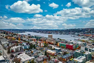 501 Roy St, Seattle, WA 98109 - Photo 17