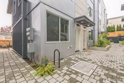 3410 15th Avenue W #B, Seattle, WA 98119 - Photo 29