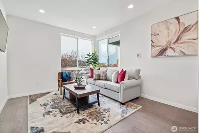 3410 15th Avenue W #B, Seattle, WA 98119 - Photo 3