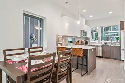 3410 15th Avenue W #B, Seattle, WA 98119 - Photo 7