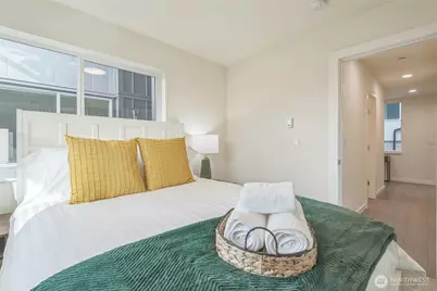 3410 15th Avenue W #B, Seattle, WA 98119 - Photo 19
