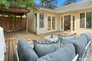 10141 NE 126th St, Kirkland, WA 98034 - Photo 31