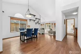 10141 NE 126th St, Kirkland, WA 98034 - Photo 7