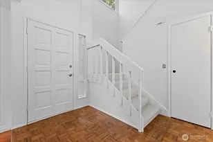9121 NE 143rd Pl, Kirkland, WA 98034 - Photo 17