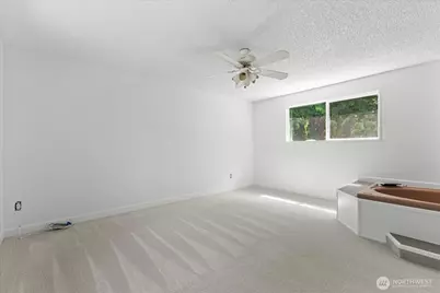 9121 NE 143rd Place, Kirkland, WA 98034 - Photo 23