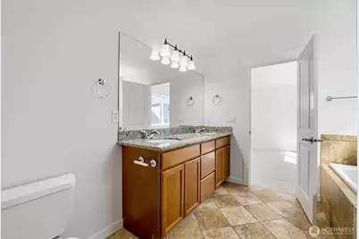 126 209th Place SW, Lynnwood, WA 98036 - Photo 13