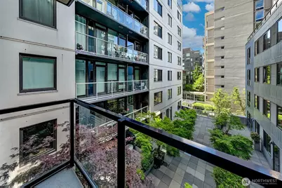 81 Clay Street #527, Seattle, WA 98121 - Photo 13