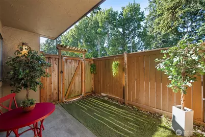 750 N 143rd Street #B7, Seattle, WA 98133 - Photo 1