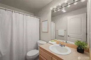 750 N 143rd St, Seattle, WA 98133 - Photo 19