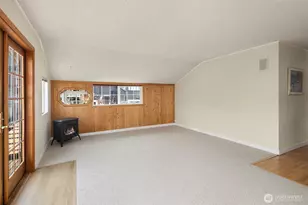 2818 Boyer Ave E, Seattle, WA 98102 - Photo 3