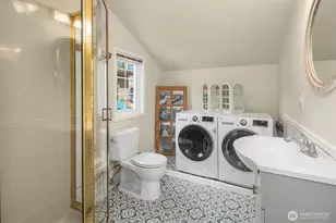 2818 Boyer Ave E, Seattle, WA 98102 - Photo 17