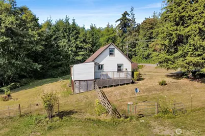 7078 Ershig Road, Bow, WA 98232 - Photo 3