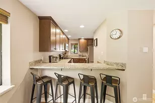 13229 SE 256 St, Kent, WA 98042 - Photo 9