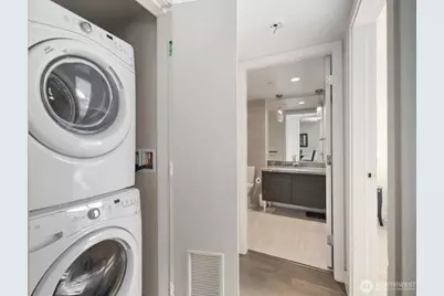 588 Bell Street #614S, Seattle, WA 98121 - Photo 13