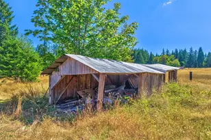 21325 Pugh Rd NE, Poulsbo, WA 98370 - Photo 35