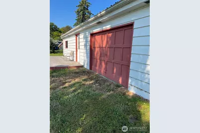 24824 Florence Road, Stanwood, WA 98292 - Photo 5