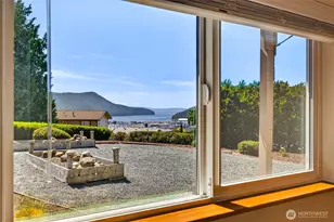 4808 Glasgow Way, Anacortes, WA 98221 - Photo 31