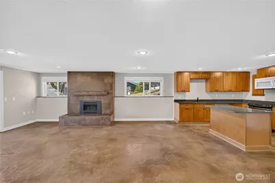 4808 Glasgow Way, Anacortes, WA 98221 - Photo 23