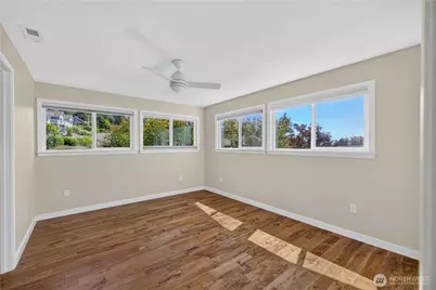 4808 Glasgow Way, Anacortes, WA 98221 - Photo 17
