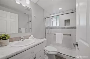 19310 37th Ave NE, Lake Forest Park, WA 98155 - Photo 25