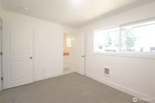 1936 NE Clemens St, Bremerton, WA 98310 - Photo 23