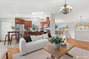 2431 110th Dr SE, Lake Stevens, WA 98258 - Photo 3