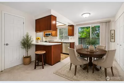 10403 NE 135th Place, Kirkland, WA 98034 - Photo 5