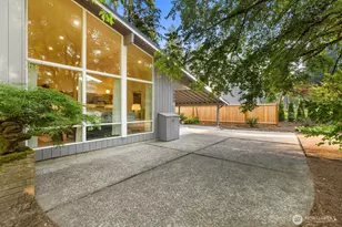 1646 152nd Ave SE, Bellevue, WA 98007 - Photo 3