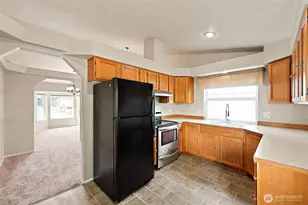 2112 Thurston Ave NE, Olympia, WA 98506 - Photo 11