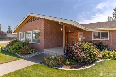742 SW I Street SW, Quincy, WA 98848 - Photo 3