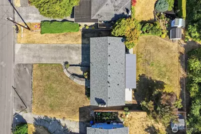 9113 Baring Way, Everett, WA 98208 - Photo 3