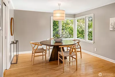 8327 24th Avenue NW, Seattle, WA 98117 - Photo 9