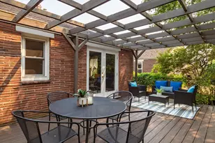 8327 24th Ave NW, Seattle, WA 98117 - Photo 27