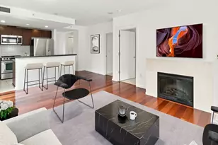 81 Clay St, Seattle, WA 98121 - Photo 7